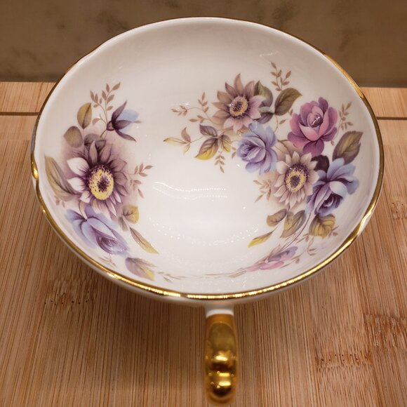 Royal Sutherland Bone China footed Teacup Blue Purple flowers gold Vtg England - Picture 3 of 6